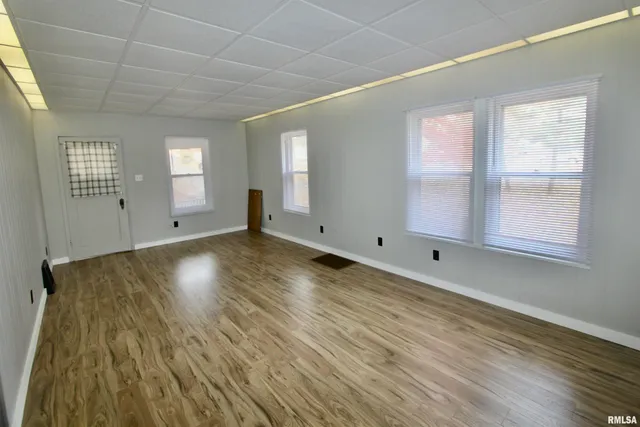 $92,900 | 2318 North Flora Avenue, Peoria, IL 61604