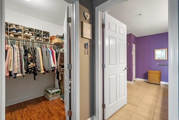 $305,500 | 10 North Gilbert Street, Unit 314, South Elgin, IL 60177