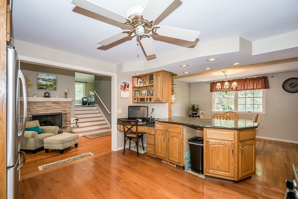 13 Albion Road Billerica, MA 01821 - Photo 7 of 30