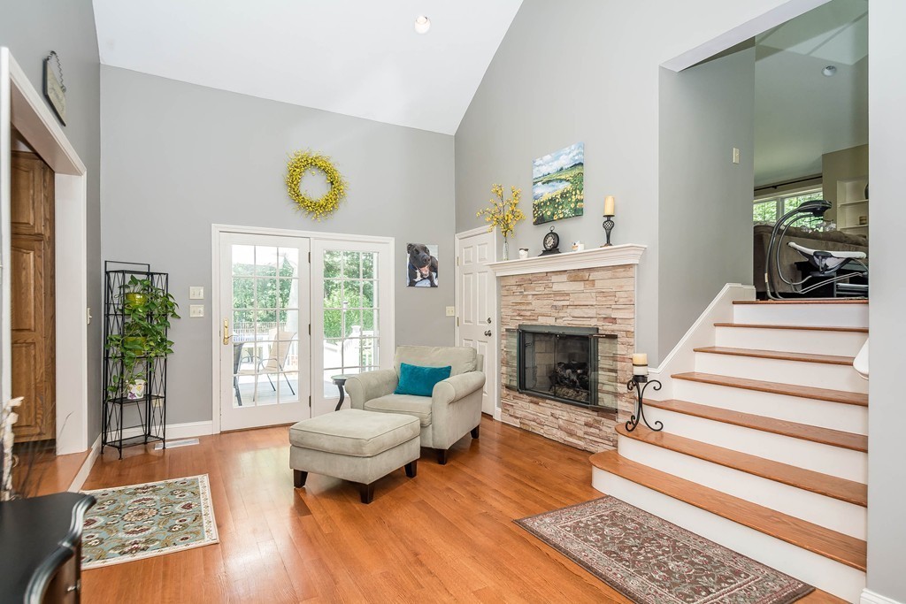 13 Albion Road Billerica, MA 01821 - Photo 10 of 30