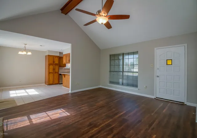 $1,600 | 101 Lazy Creek Drive, Lafayette, LA 70506