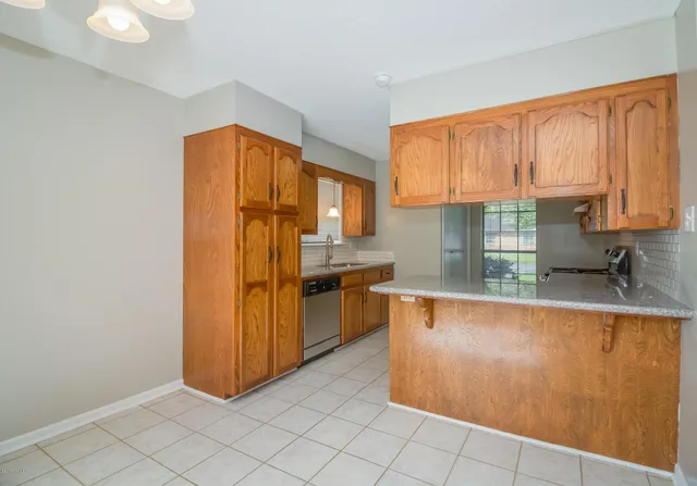 $1,600 | 101 Lazy Creek Drive, Lafayette, LA 70506