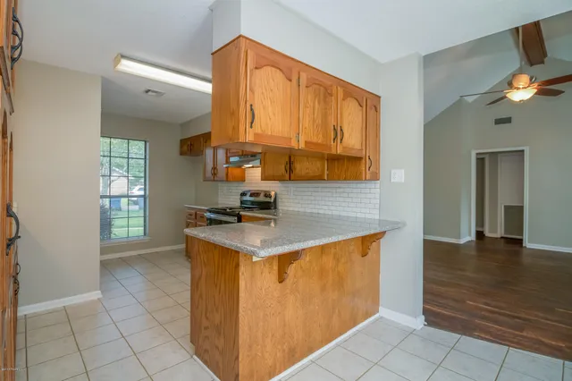 $1,600 | 101 Lazy Creek Drive, Lafayette, LA 70506