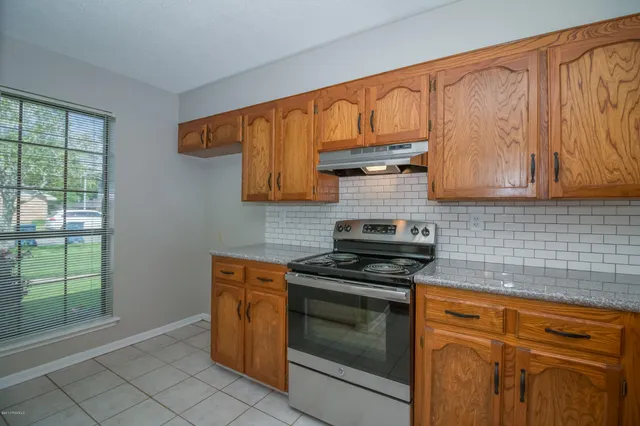 $1,600 | 101 Lazy Creek Drive, Lafayette, LA 70506