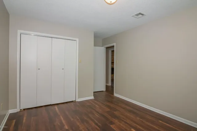 $1,600 | 101 Lazy Creek Drive, Lafayette, LA 70506