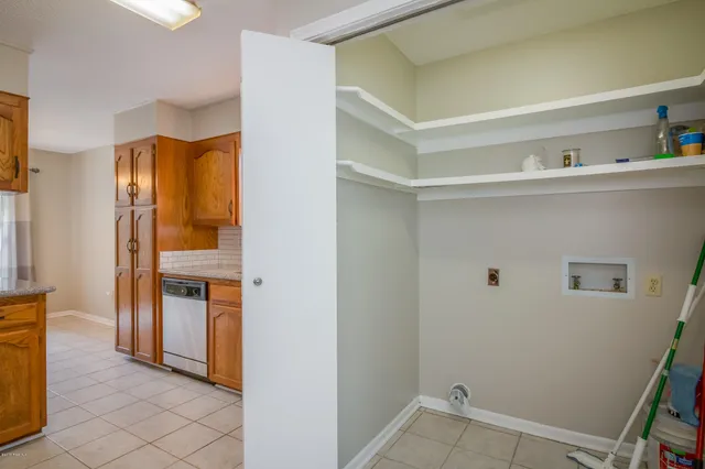 $1,600 | 101 Lazy Creek Drive, Lafayette, LA 70506