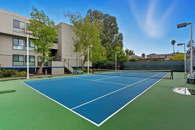 a view of a tennis court