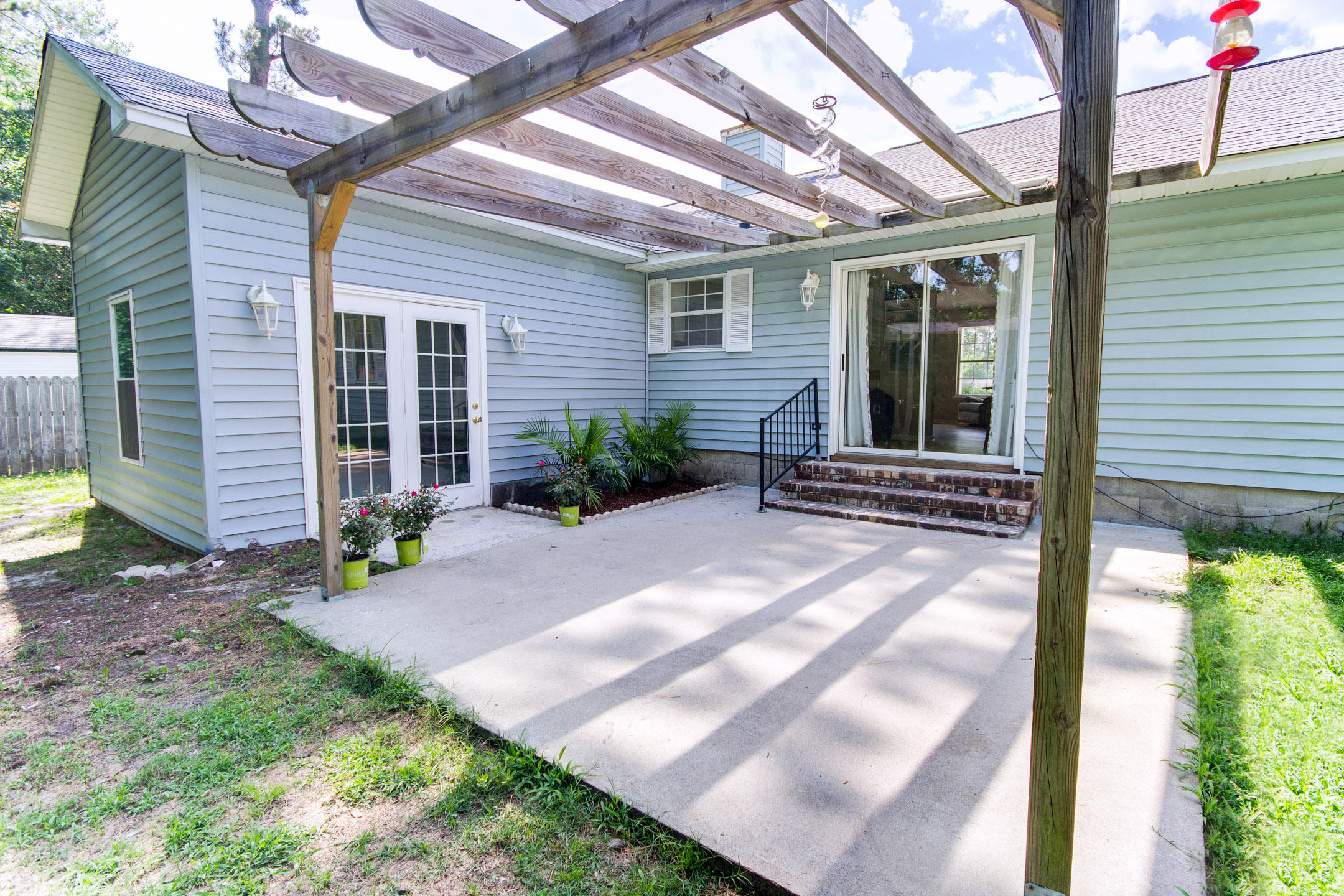 132 Jigsaw Road Summerville, SC 29485 - Photo 11 of 16 Great patio!