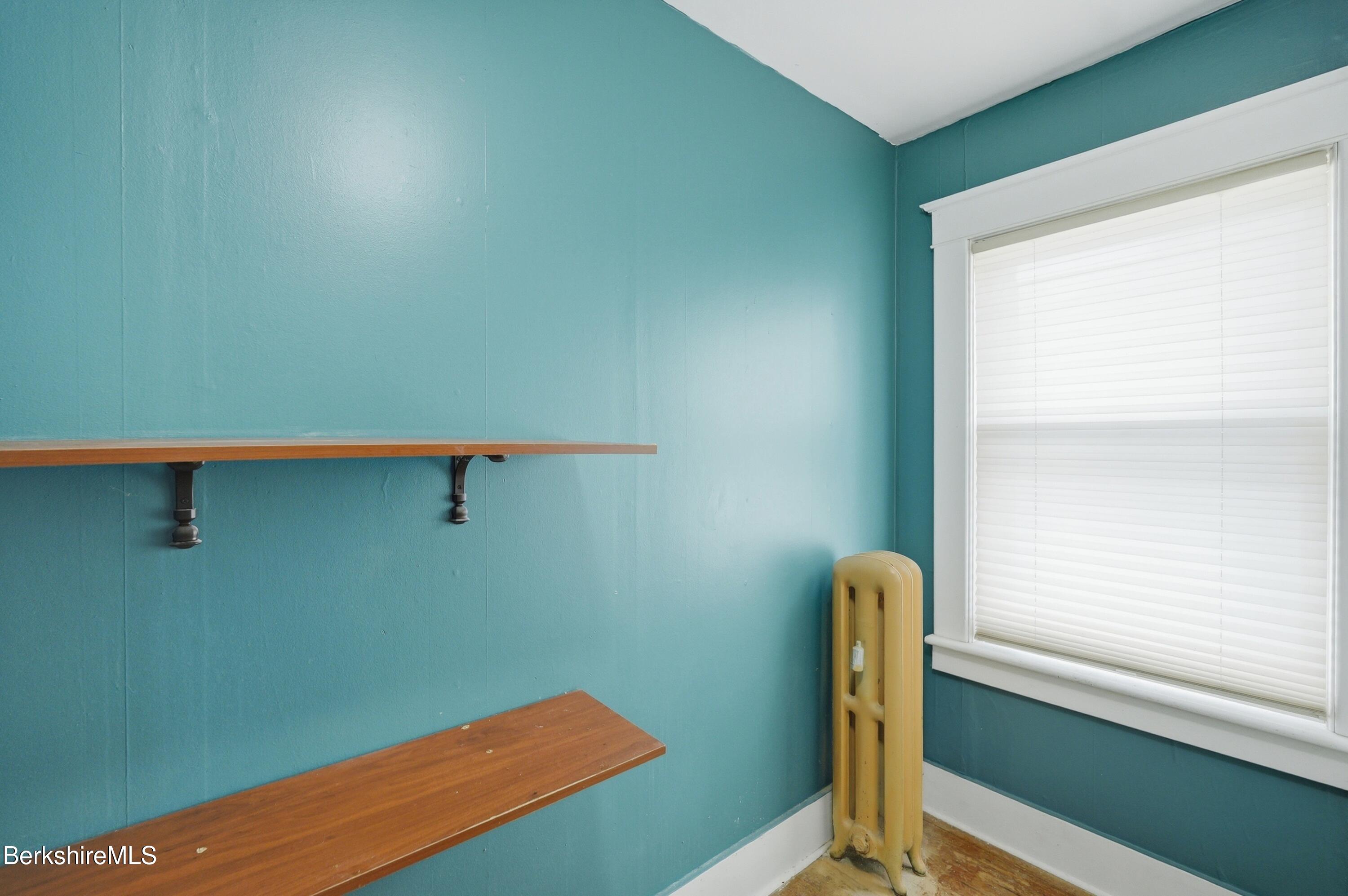 34 Holmes Road Pittsfield, MA 01201 - Photo 25 of 48 Laundry room