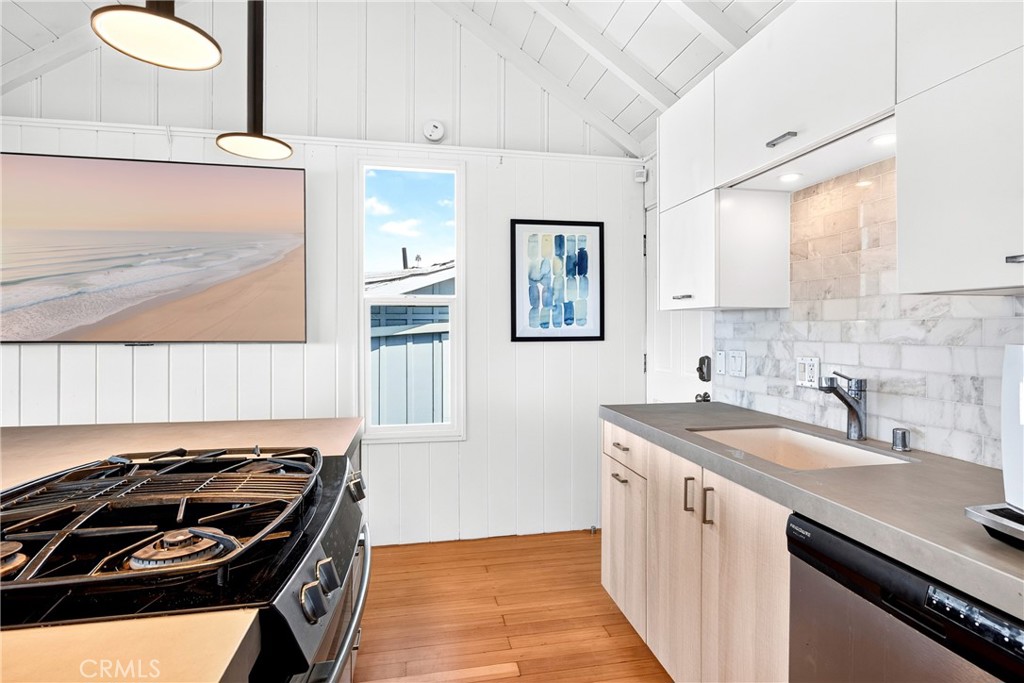 2955 Terry Road Laguna Beach, CA 92651 - Photo 20 of 47 Gallery Image 20