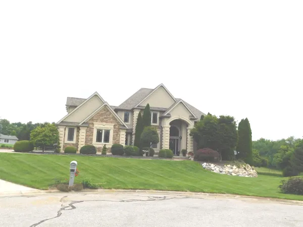 $693,000 | 61960 Amber Meadows Drive, Goshen, IN 46528