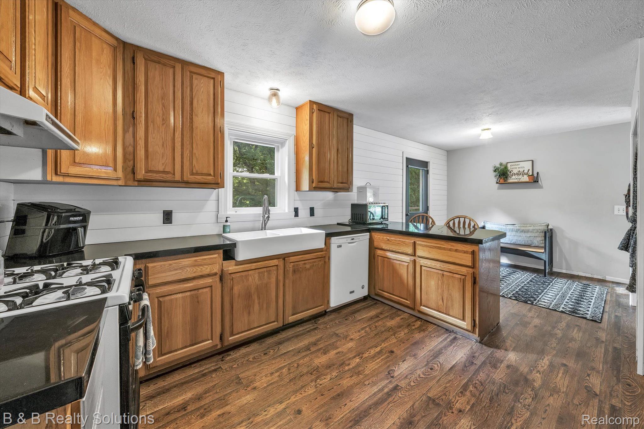 3943 5 Lakes Road North Branch, MI 48461 - Photo 19 of 51 Gallery Image 19