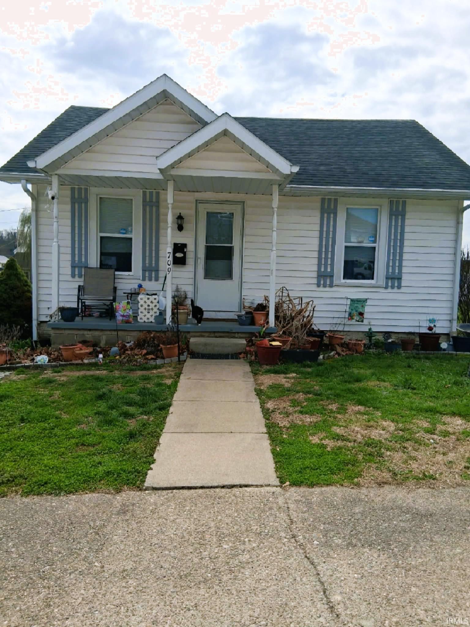 709 Graham Street Washington, IN 47501 - Photo 7 of 7