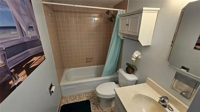 $384,000 | 2900 North Atlantic Avenue, Unit 305, Daytona Beach, FL 32118