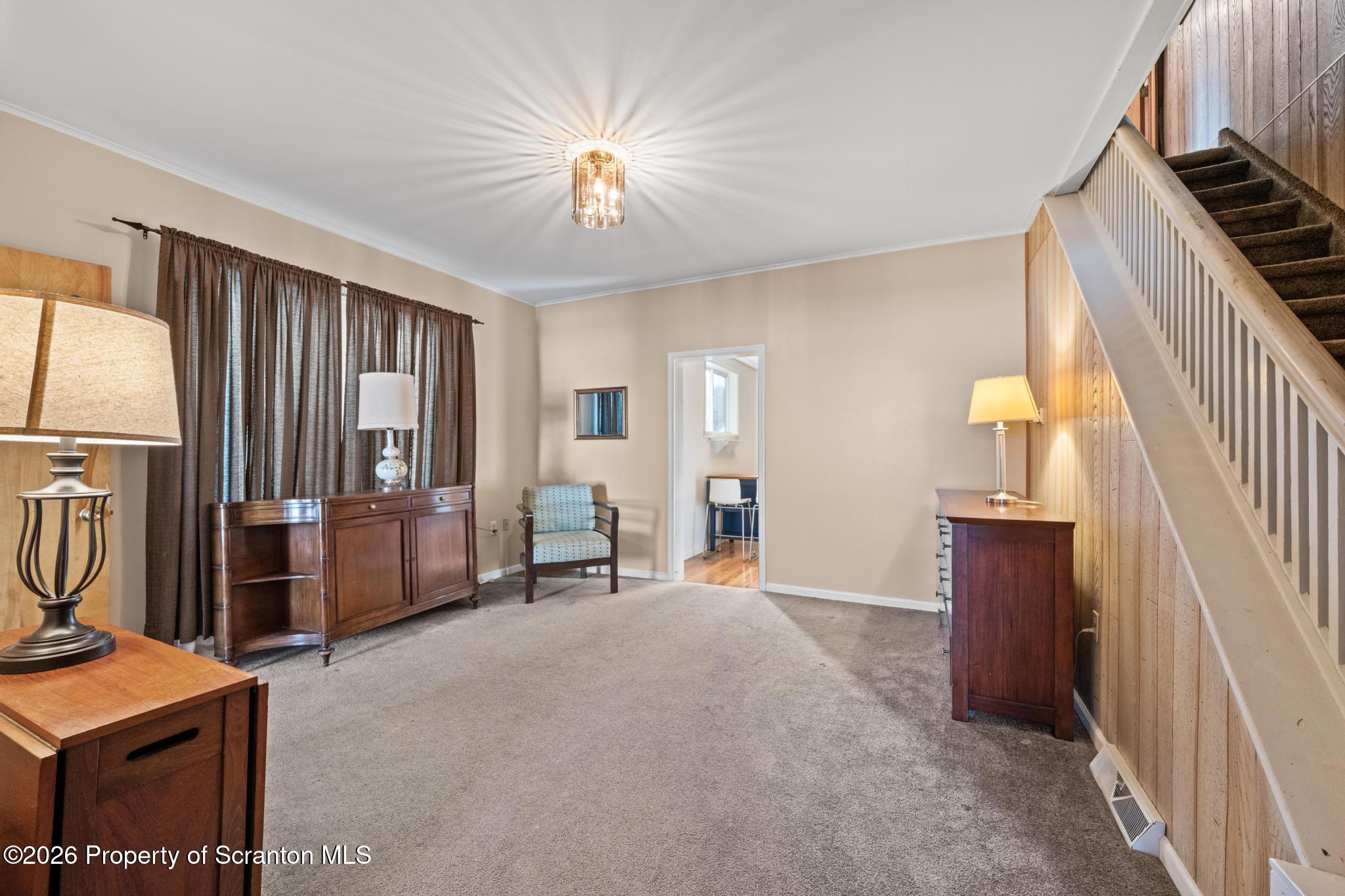 321 Ferdinand Street Scranton, PA 18508 - Photo 4 of 22 DSC_4182