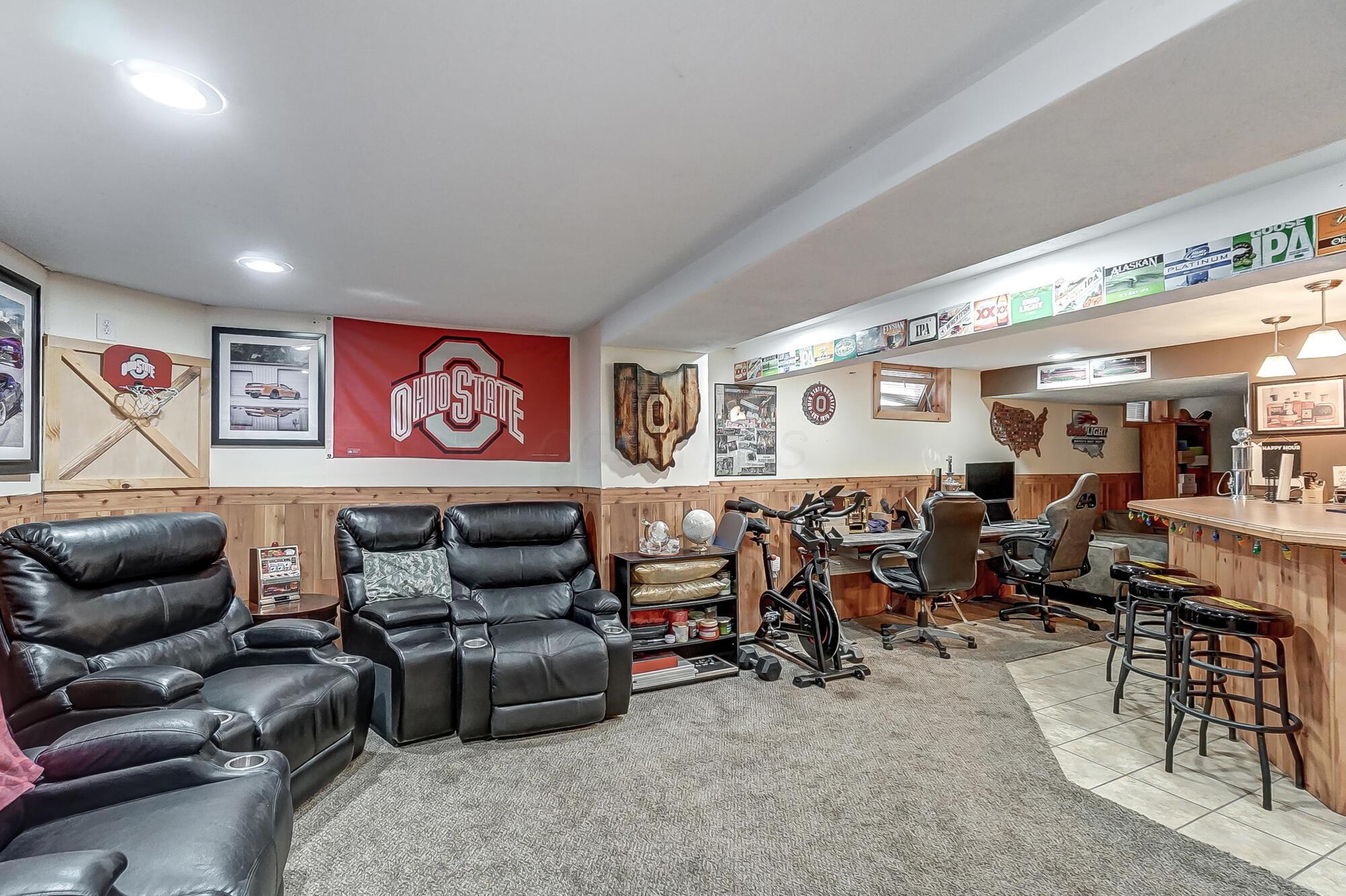 2533 Locksley Road Grove City, OH 43123 - Photo 29 of 34 Finished Basement