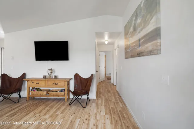 $375,000 | 100 Taylor Creek Road, Dubois, WY 82513