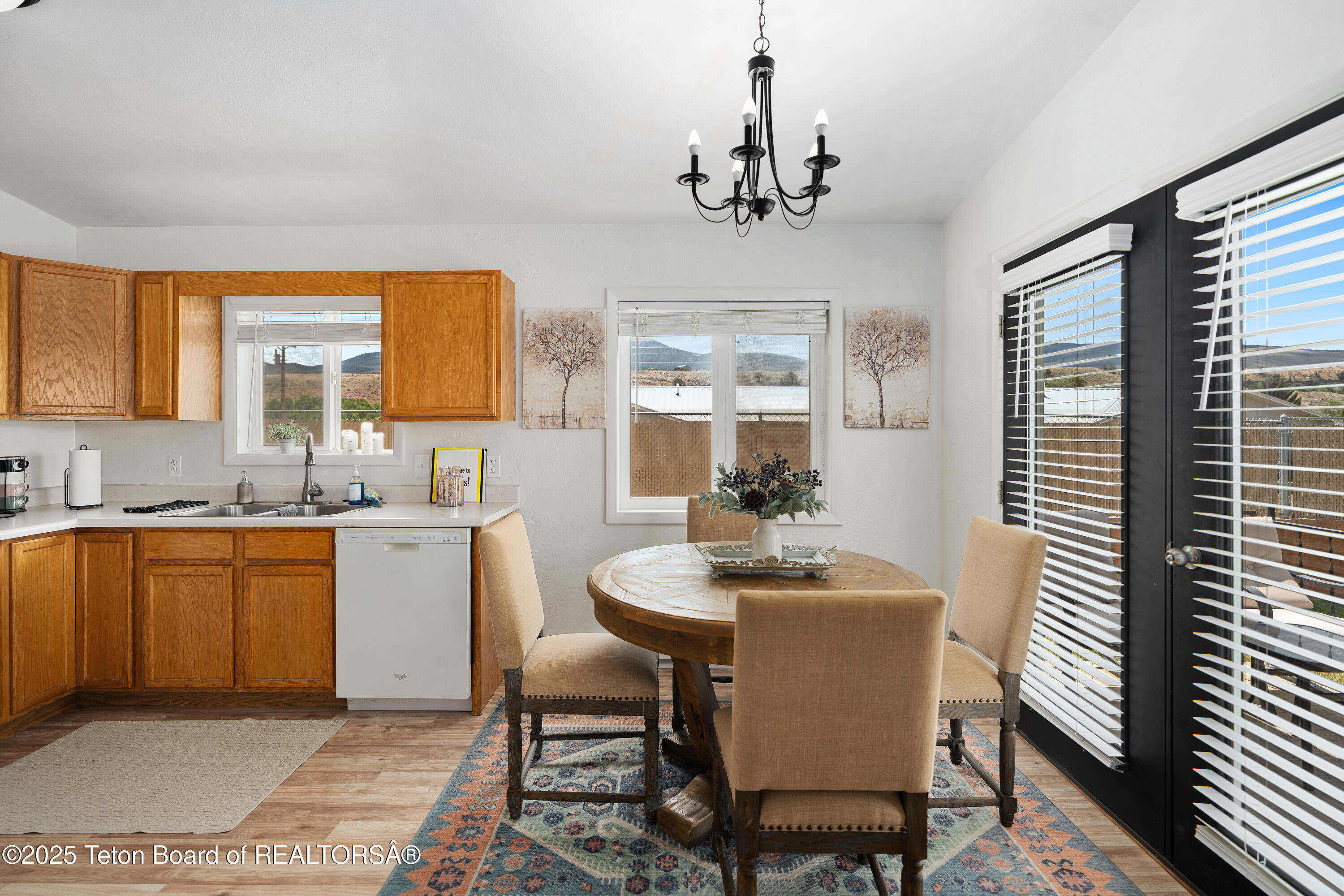 100 Taylor Creek Road Dubois, WY 82513 - Photo 14 of 21 12