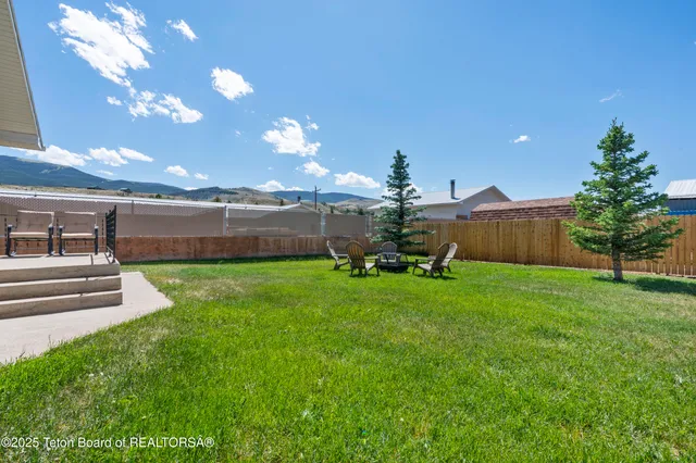 $375,000 | 100 Taylor Creek Road, Dubois, WY 82513