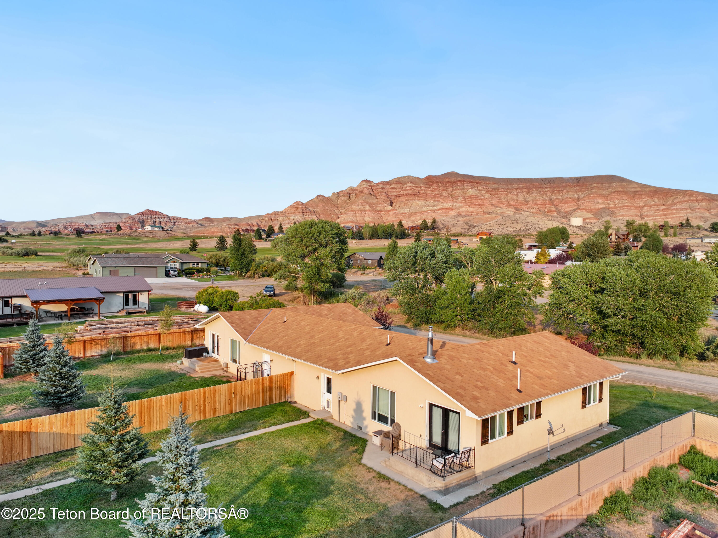 100 Taylor Creek Road Dubois, WY 82513 - Photo 6 of 21 028