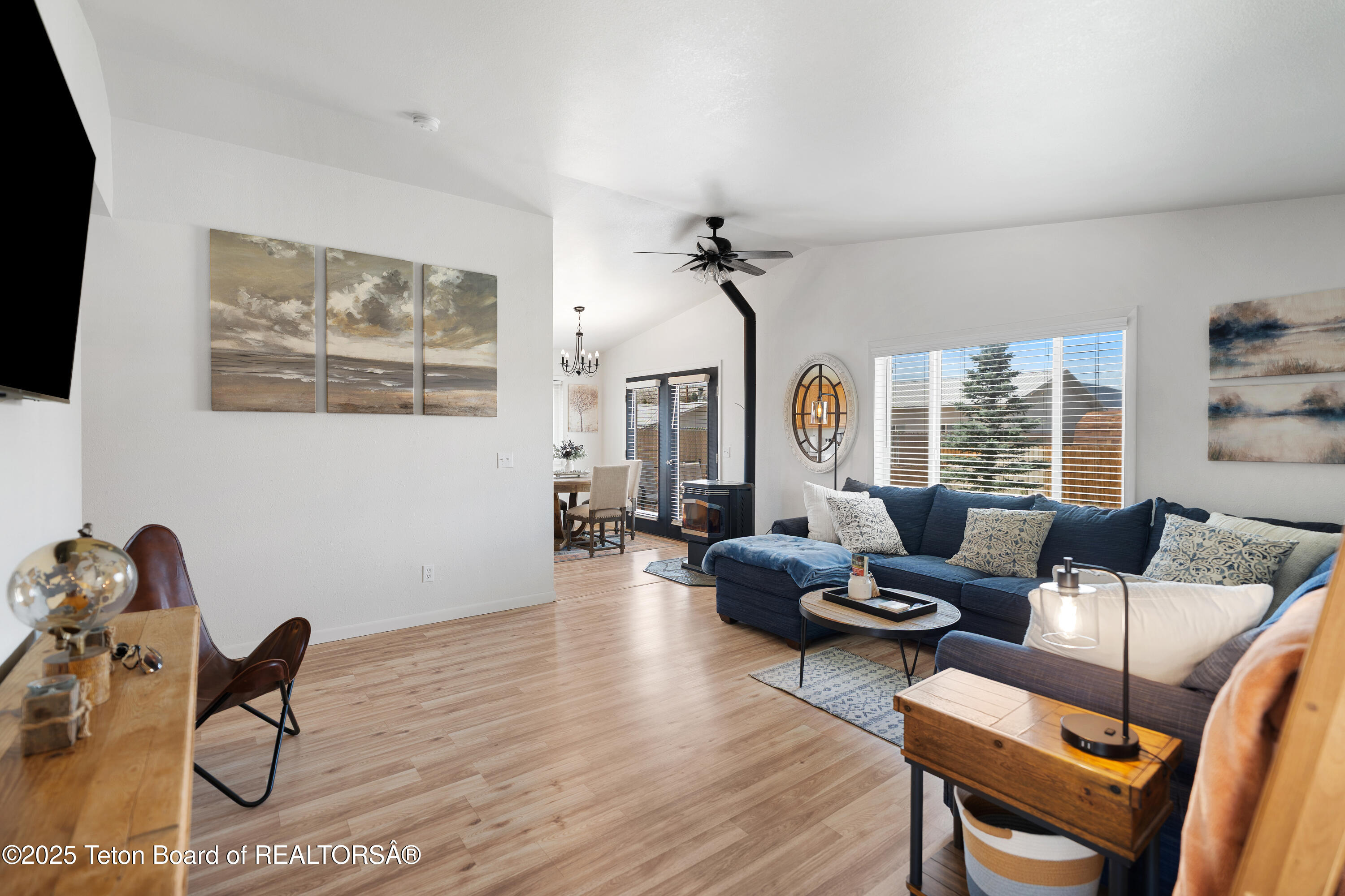 100 Taylor Creek Road Dubois, WY 82513 - Photo 7 of 21 04