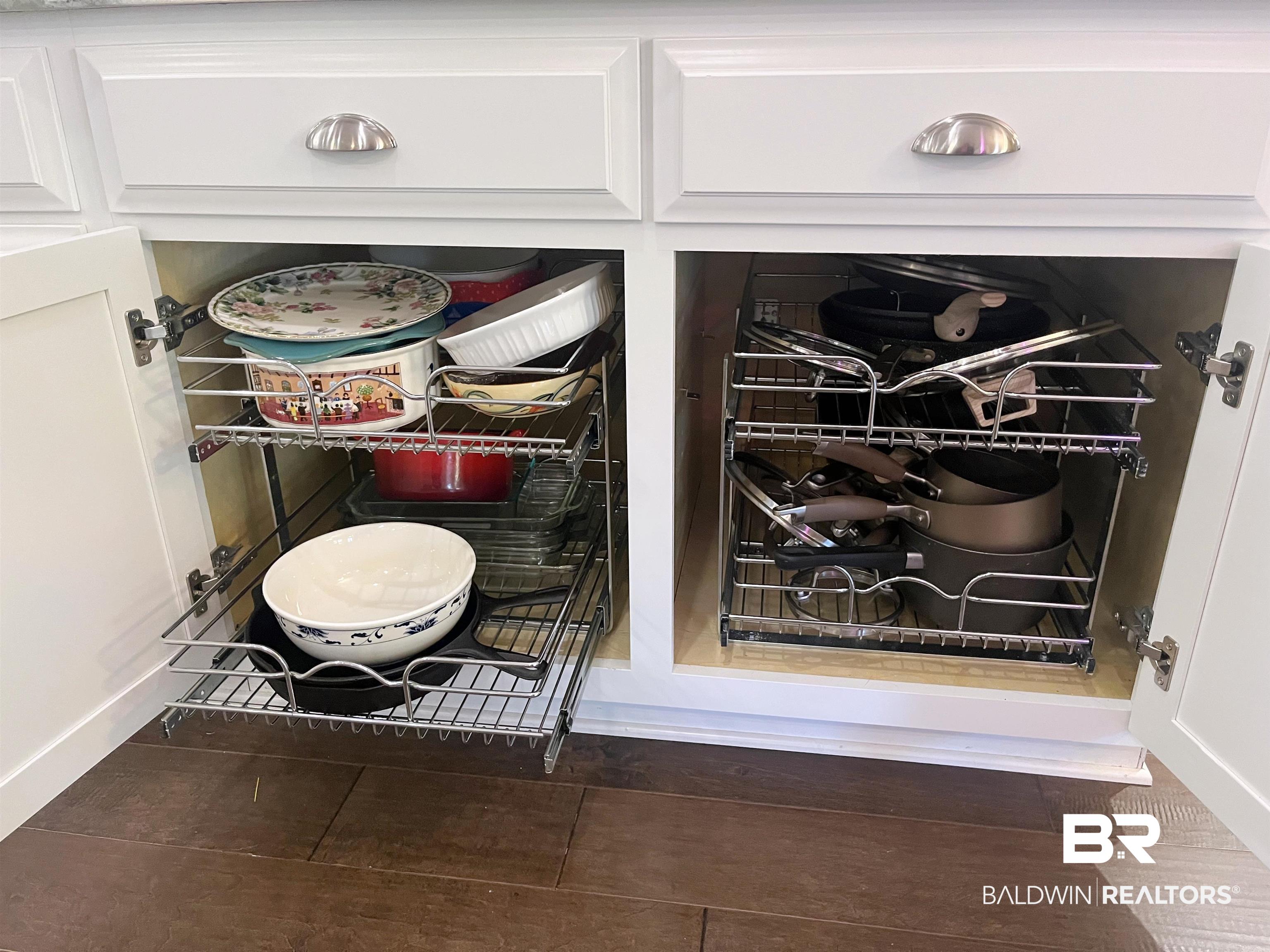 18576 Treasure Oaks Road Gulf Shores, AL 36542 - Photo 8 of 49 Pull-out cabinet organizers