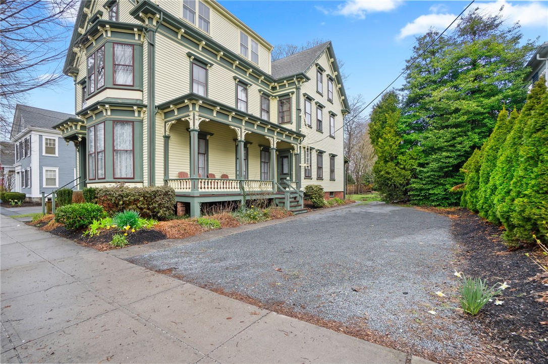 686 Hope Street, Unit 3 Bristol, RI 02809 - Photo 2 of 25