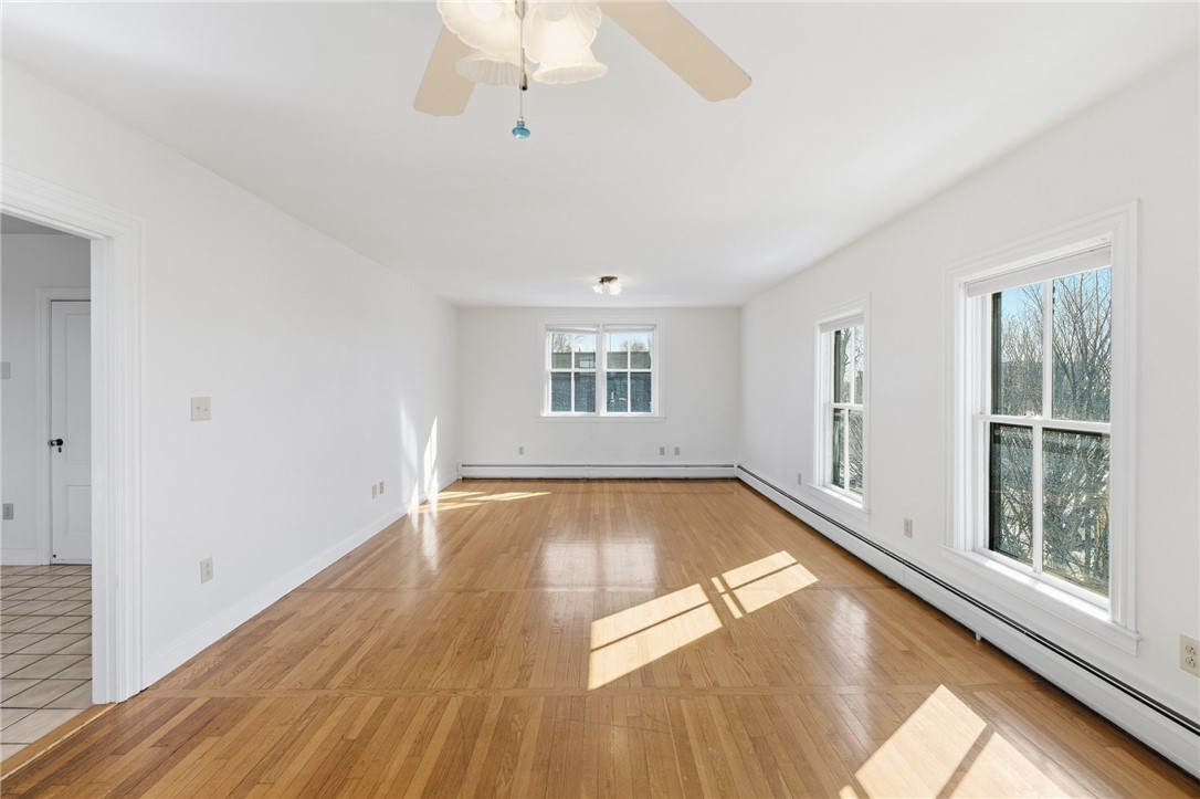 686 Hope Street, Unit 3 Bristol, RI 02809 - Photo 3 of 25