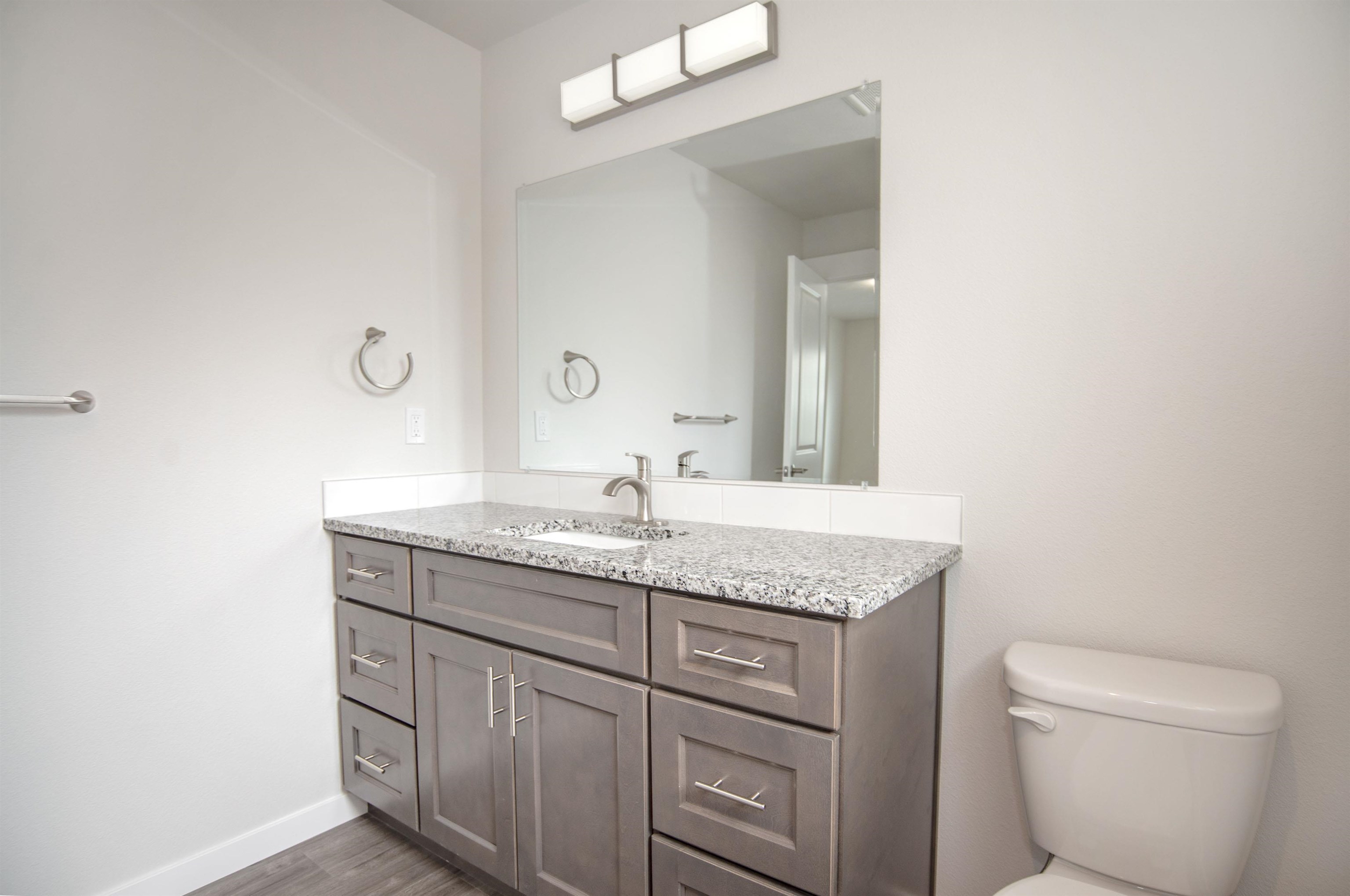 818 West Augusta Avenue Spokane, WA 99205 - Photo 15 of 19