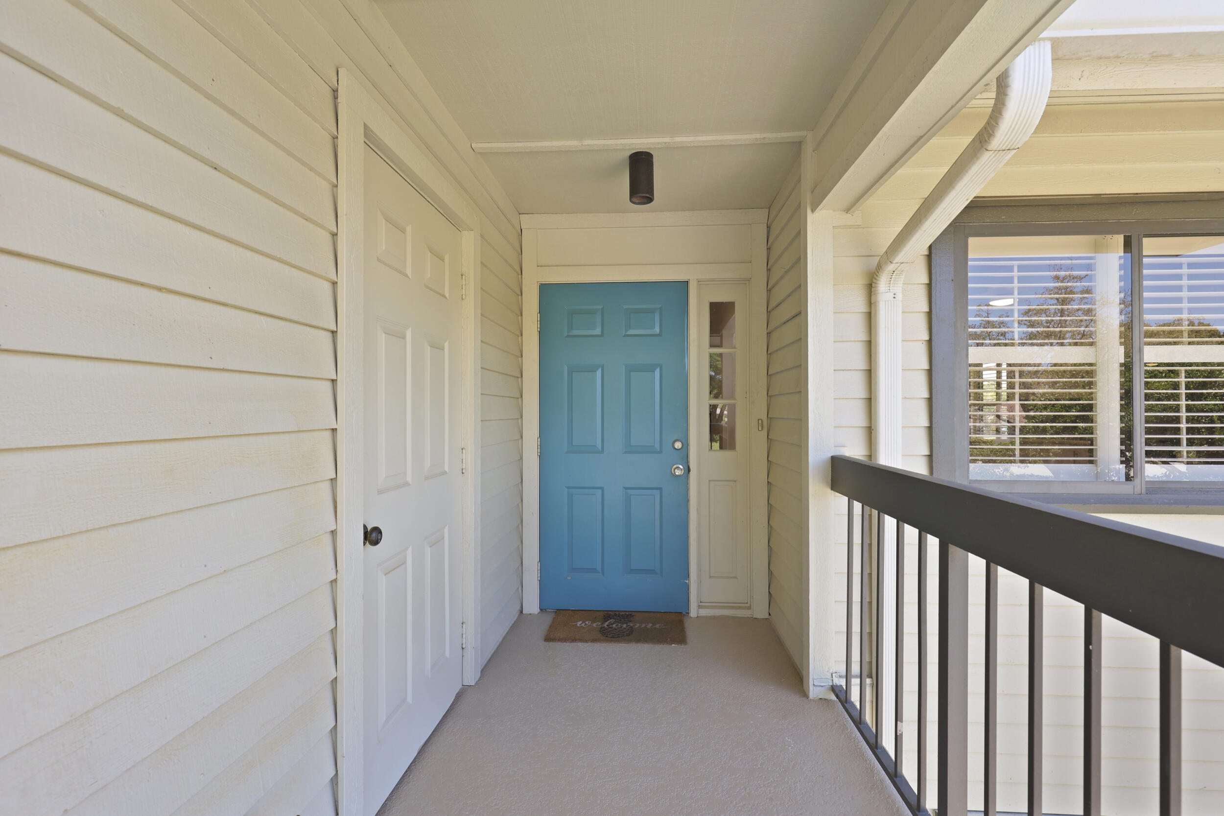 5172 Southeast Club Way, Unit 207 Stuart, FL 34997 - Photo 35 of 87 1_0o1a0265