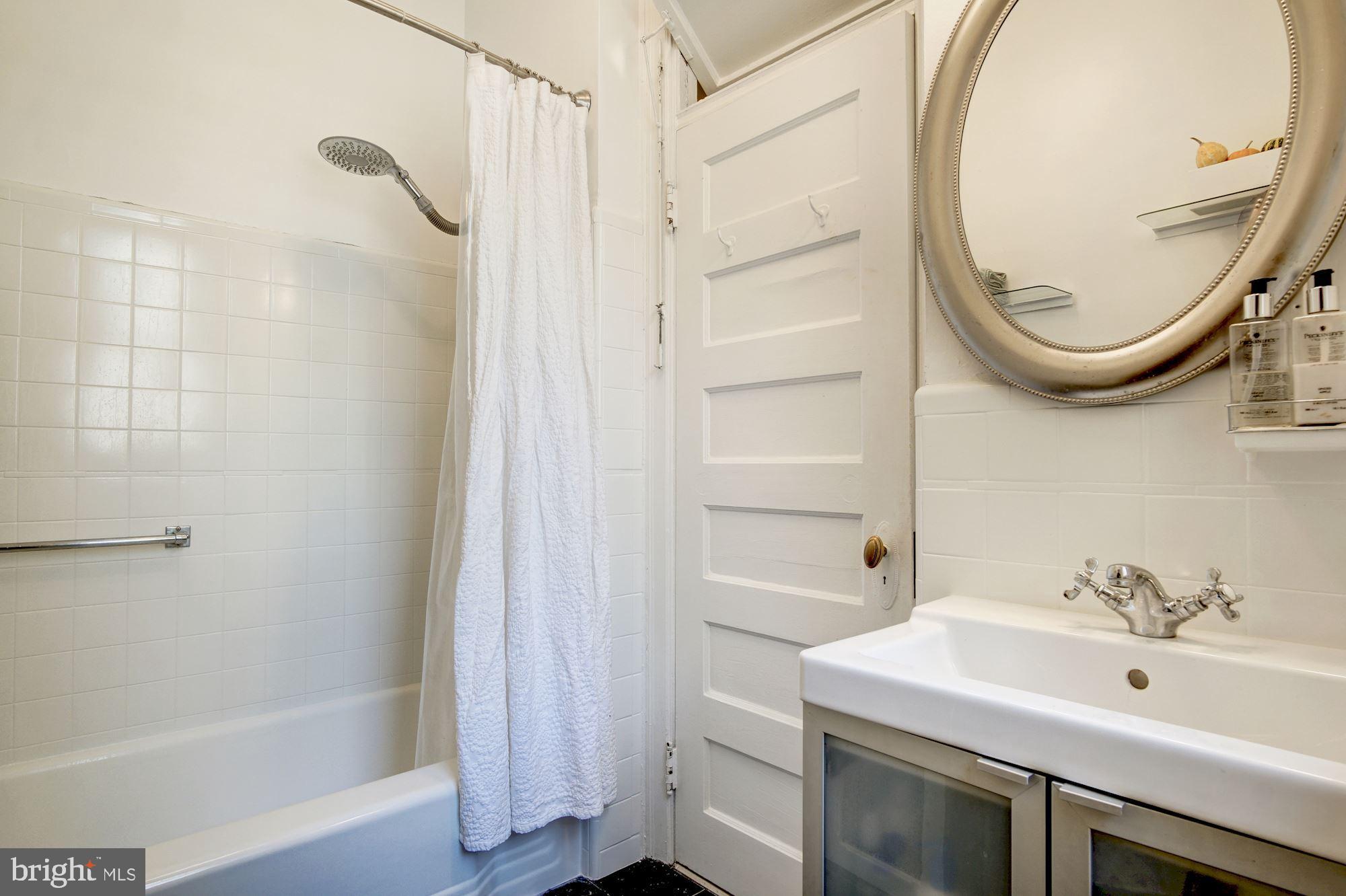 2122 California Street Northwest, Unit 460 Washington, DC 20008 - Photo 12 of 20