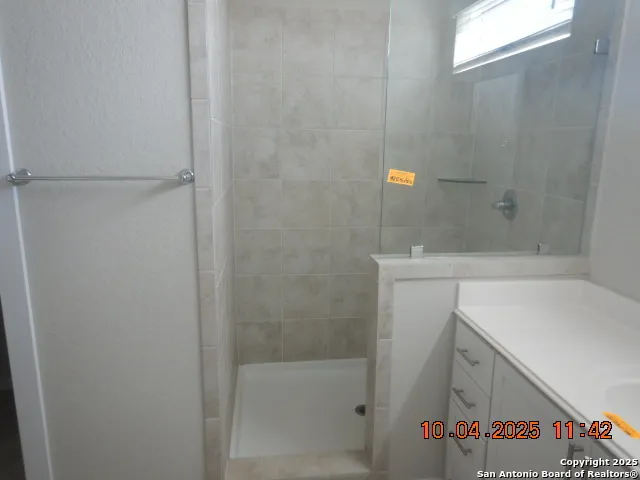 $324,500 | 14807 Maverick Avenue, San Antonio, TX 78217