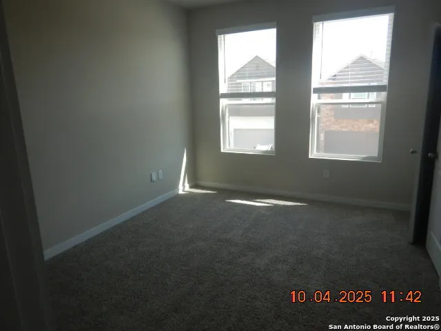 $324,500 | 14807 Maverick Avenue, San Antonio, TX 78217