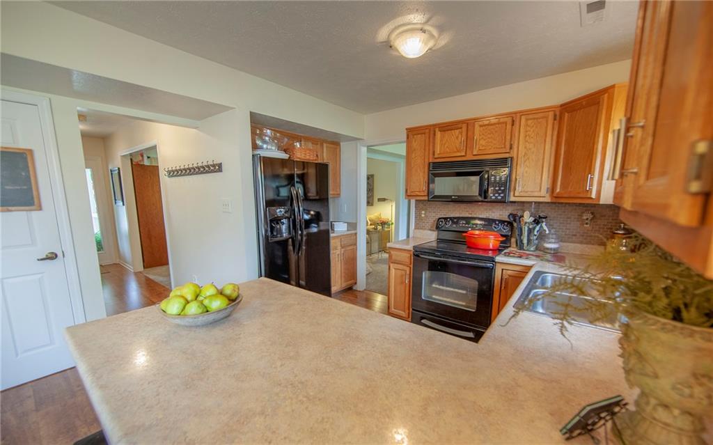 39 Park Court Pendleton, IN 46064 - Photo 6 of 28 Gallery Image 6