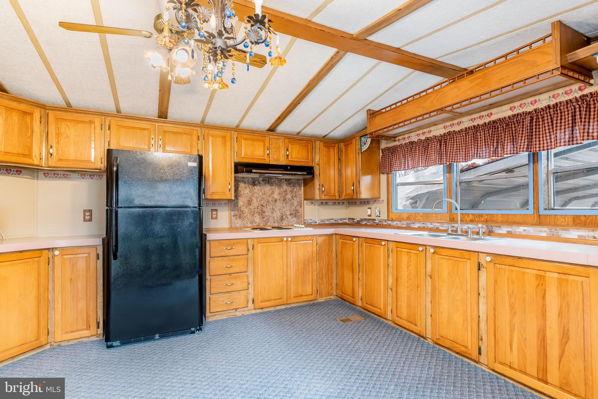 41 Pine Road Newville, PA 17241 - Photo 10 of 24 All appliances included