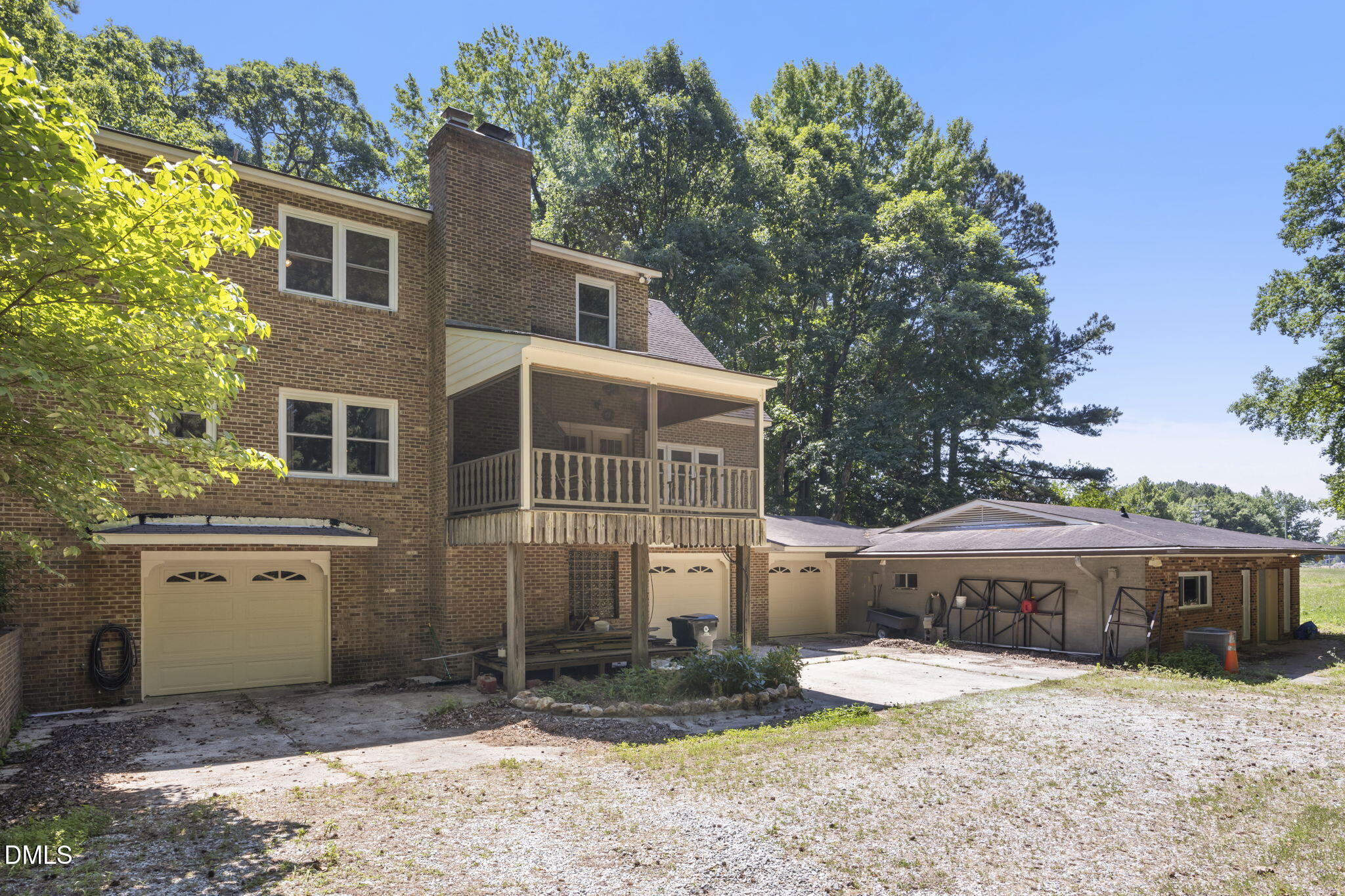 3208 Shady Grove Road Durham, NC 27703 - Photo 3 of 92