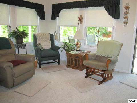 1651 Rivers Edge Court Adrian, MI 49221 - Photo 16 of 16 20027862-15.JPG