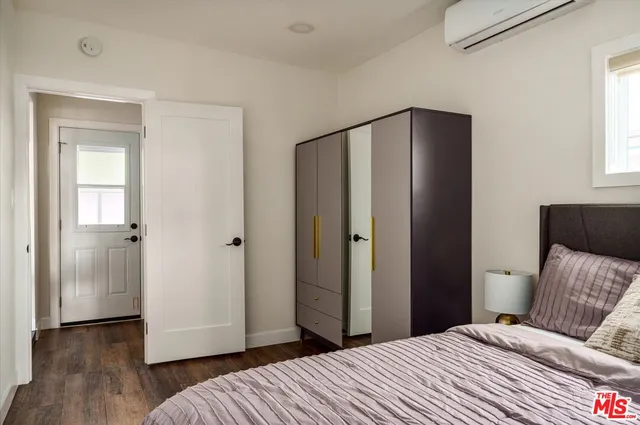 $1,695,000 | 2643 Huron Street, Los Angeles, CA 90065