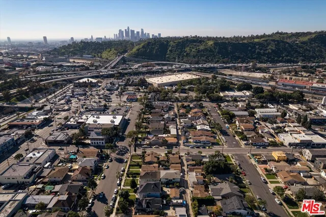 $1,695,000 | 2643 Huron Street, Los Angeles, CA 90065