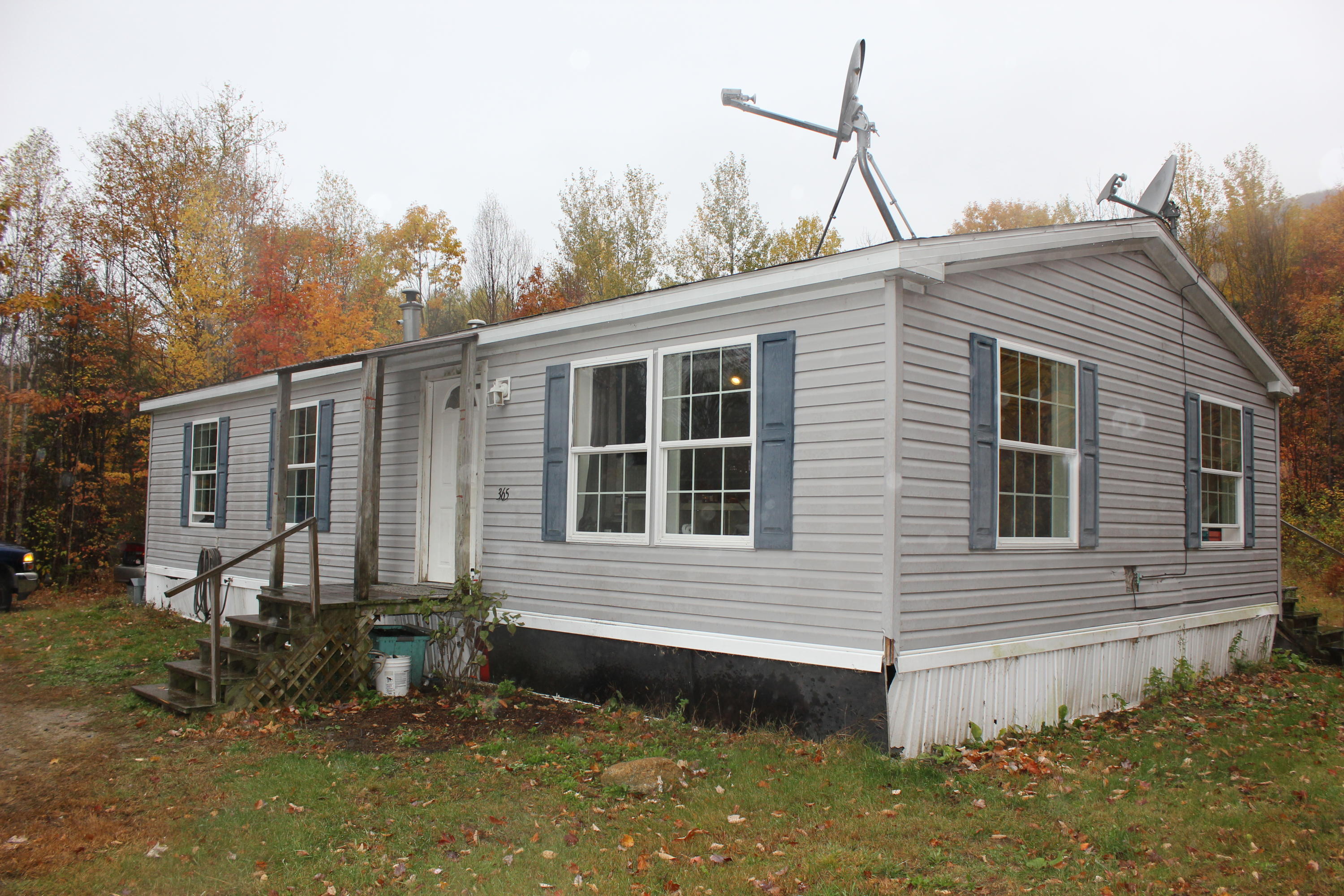365 Cushman Road Bryant Pond, ME 04219 - Photo 2 of 22 IMG_4546