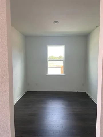 $2,700 | 116 Diorite Drive, Liberty Hill, TX 78642