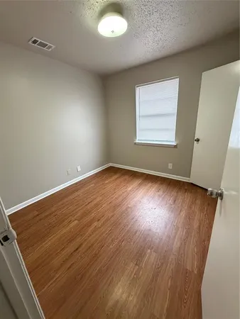 $1,600 | 521 Pershing Drive, Denton, TX 76209