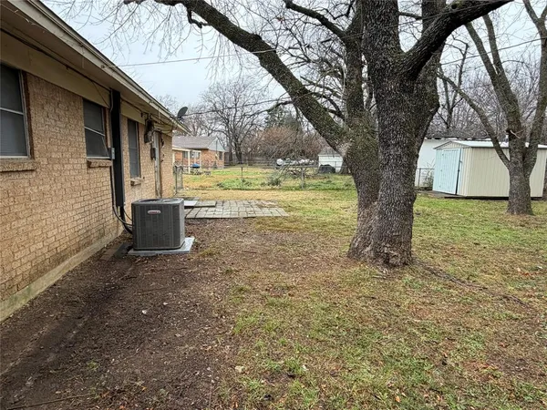 $1,600 | 521 Pershing Drive, Denton, TX 76209