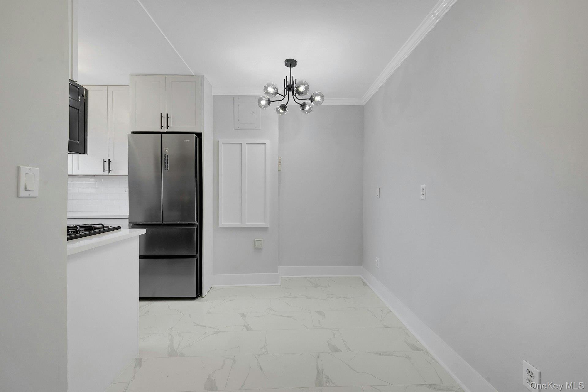 64 Kensington Road, Unit 1B Bronxville, NY 10708 - Photo 8 of 21 Large Dining Area