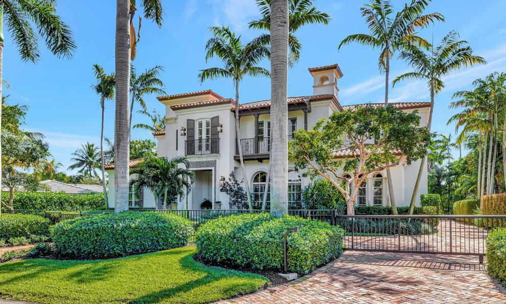 1018 Bauhinia Road Delray Beach, FL 33483 - Photo 2 of 48 1018 Bauhinia Rd (2)