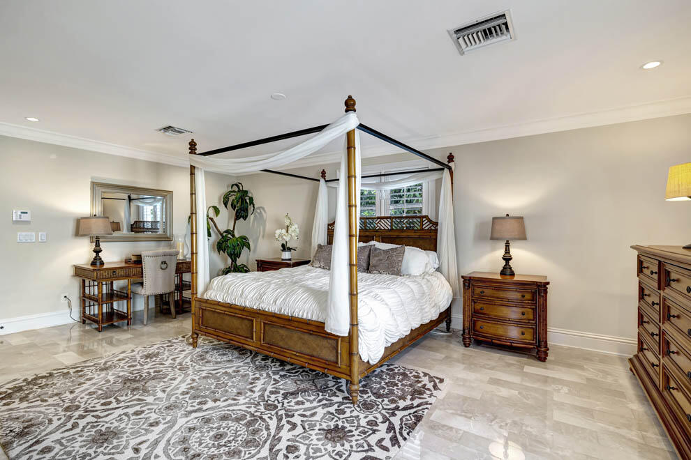 1018 Bauhinia Road Delray Beach, FL 33483 - Photo 29 of 48 1018 Bauhinia Rd (29)