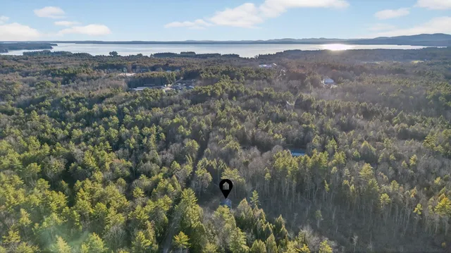 $412,500 | 42 Deerfield Lane, Casco, ME 04015