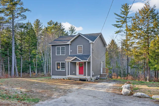 $412,500 | 42 Deerfield Lane, Casco, ME 04015