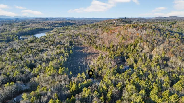 $412,500 | 42 Deerfield Lane, Casco, ME 04015