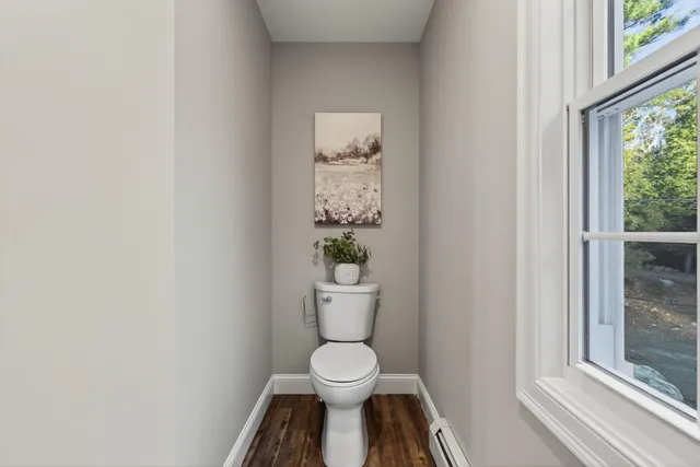 $412,500 | 42 Deerfield Lane, Casco, ME 04015